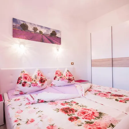 Brcina Будинок відпочинку