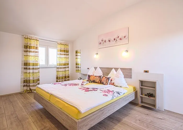 Brcina Ferienhaus Pula