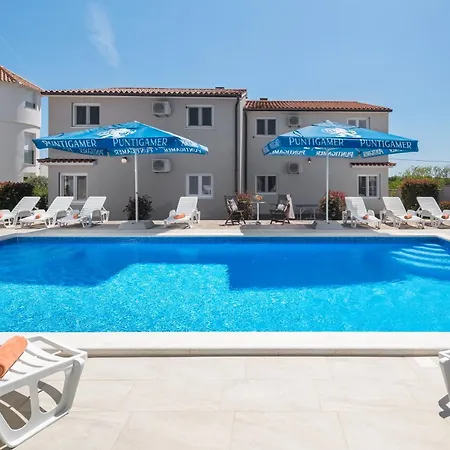 Brcina Tatil Evi Pula