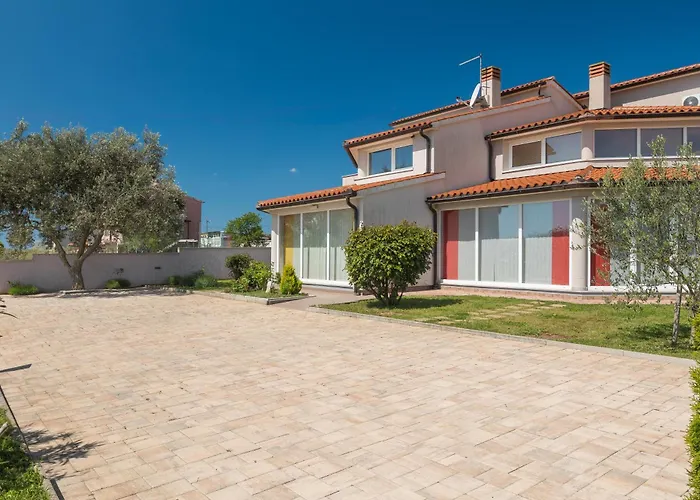 Holiday home Brcina