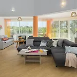 Brcina Ferienhaus Pula